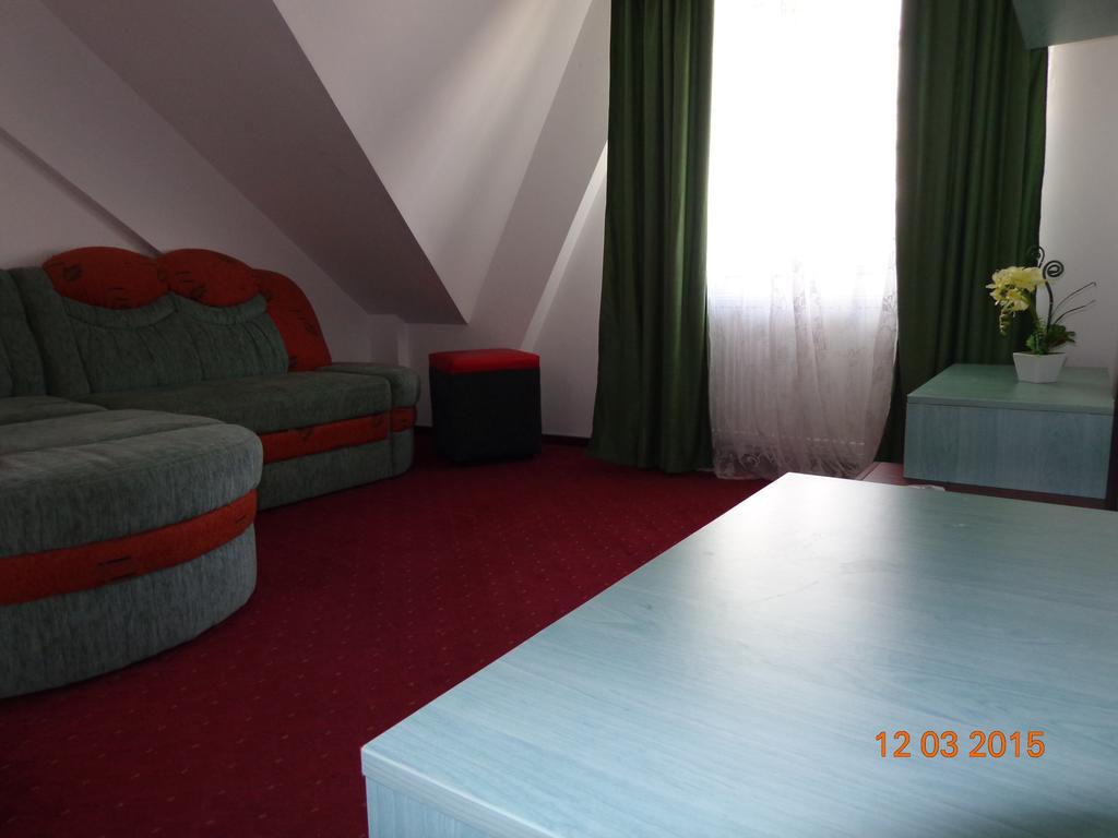 Hotel Cygnus Tulcea Phòng bức ảnh