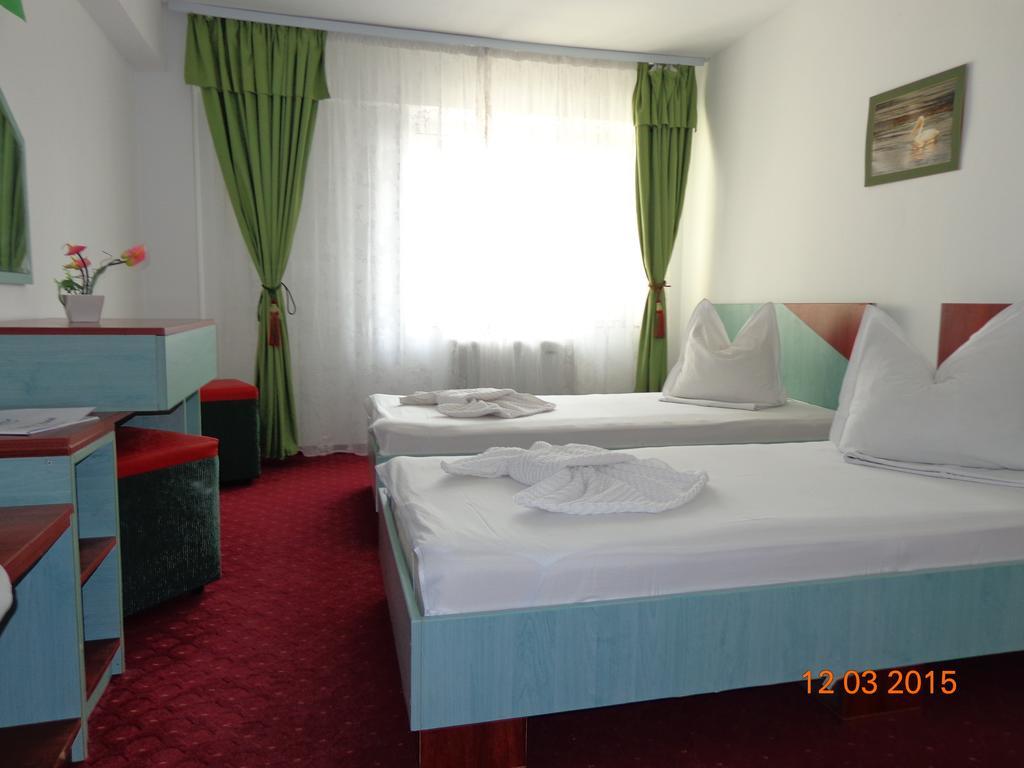 Hotel Cygnus Tulcea Phòng bức ảnh